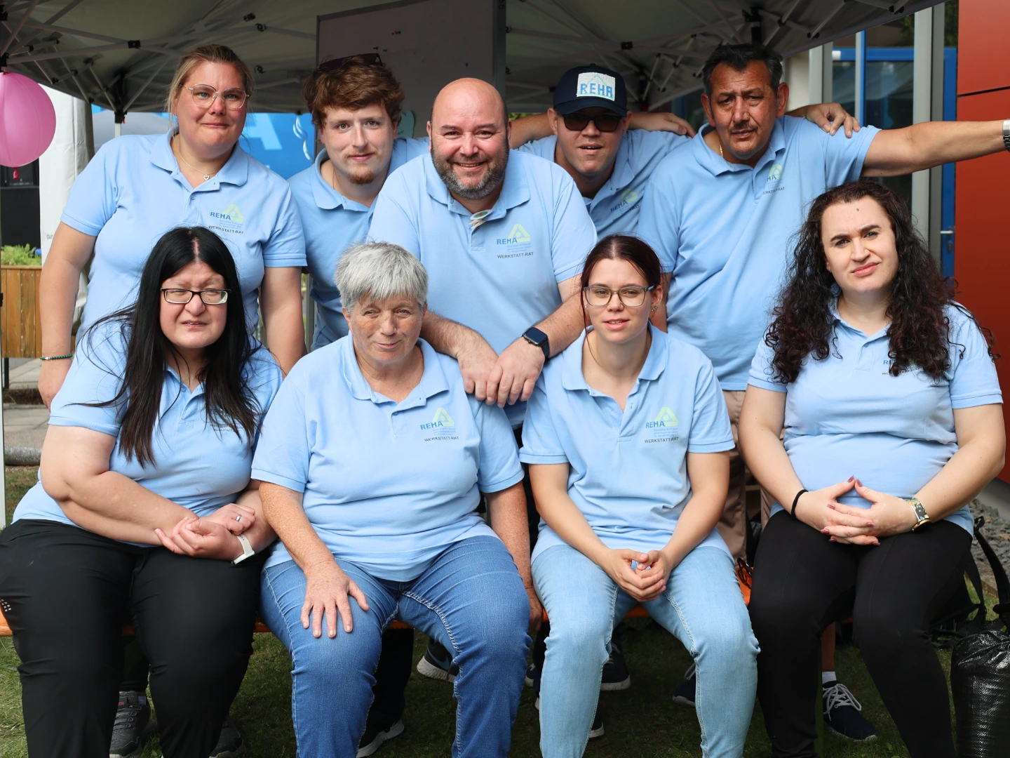 Ein Teamfoto der 8 Personen unseres Werkstattrats.